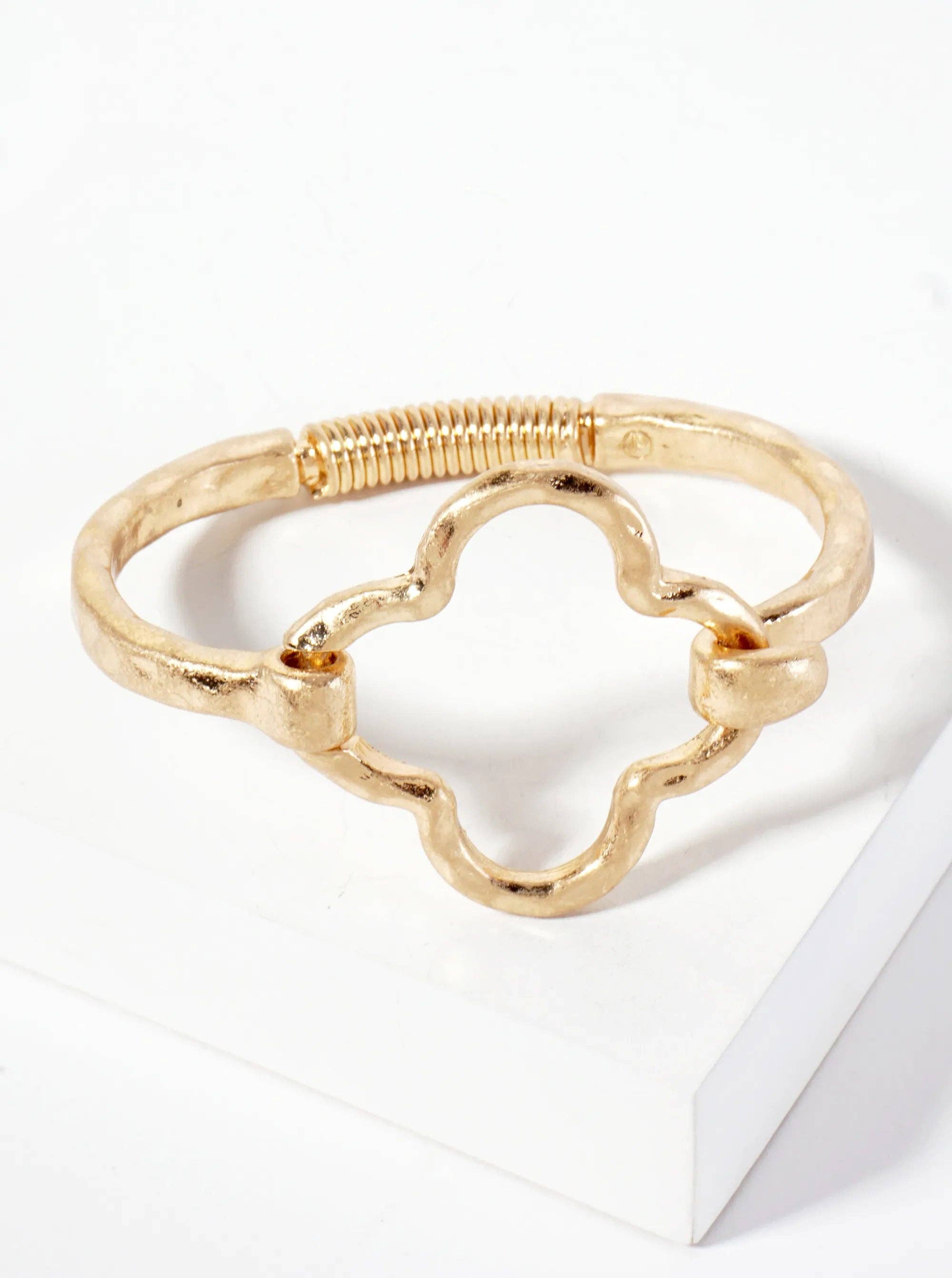 Hammered Metal Quatrefoil Hook Clasp Hinged Bracelet