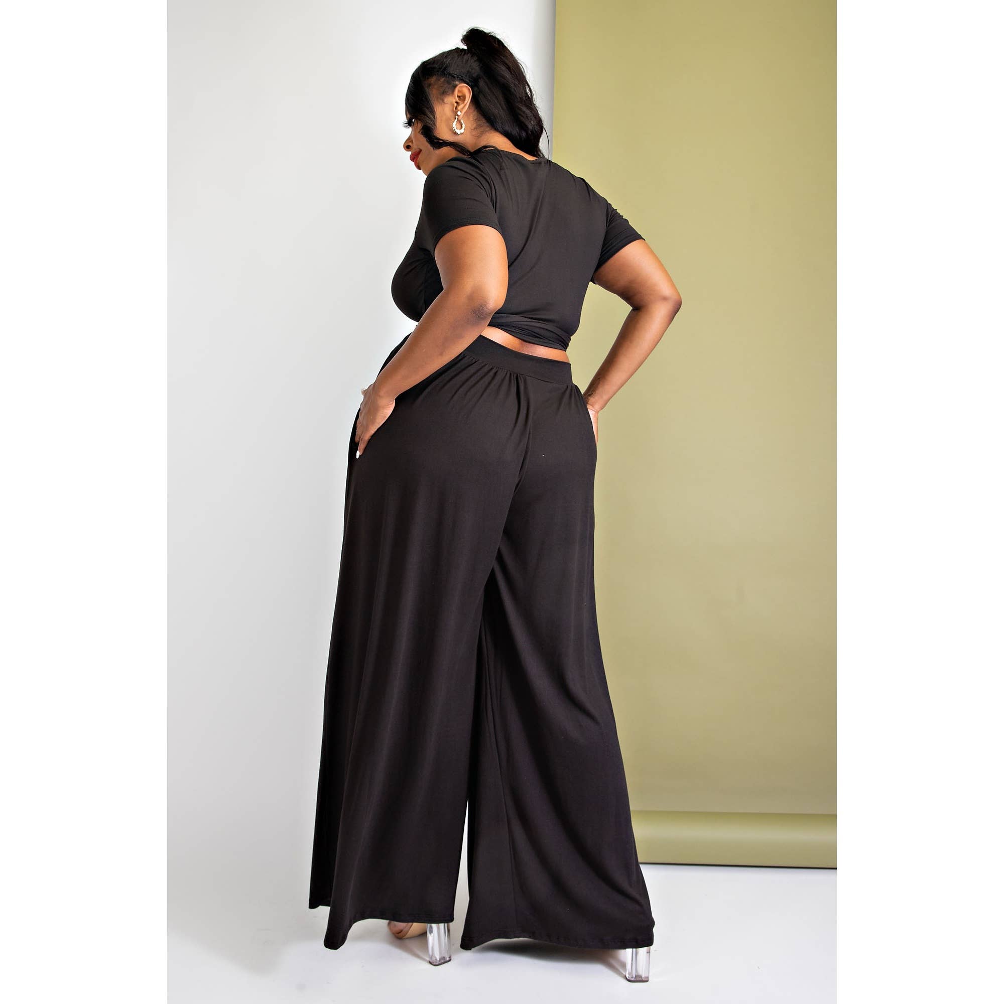 PLUS SIZE WRAP AROUND SHORT SLEEVE TOP N PANTS SET