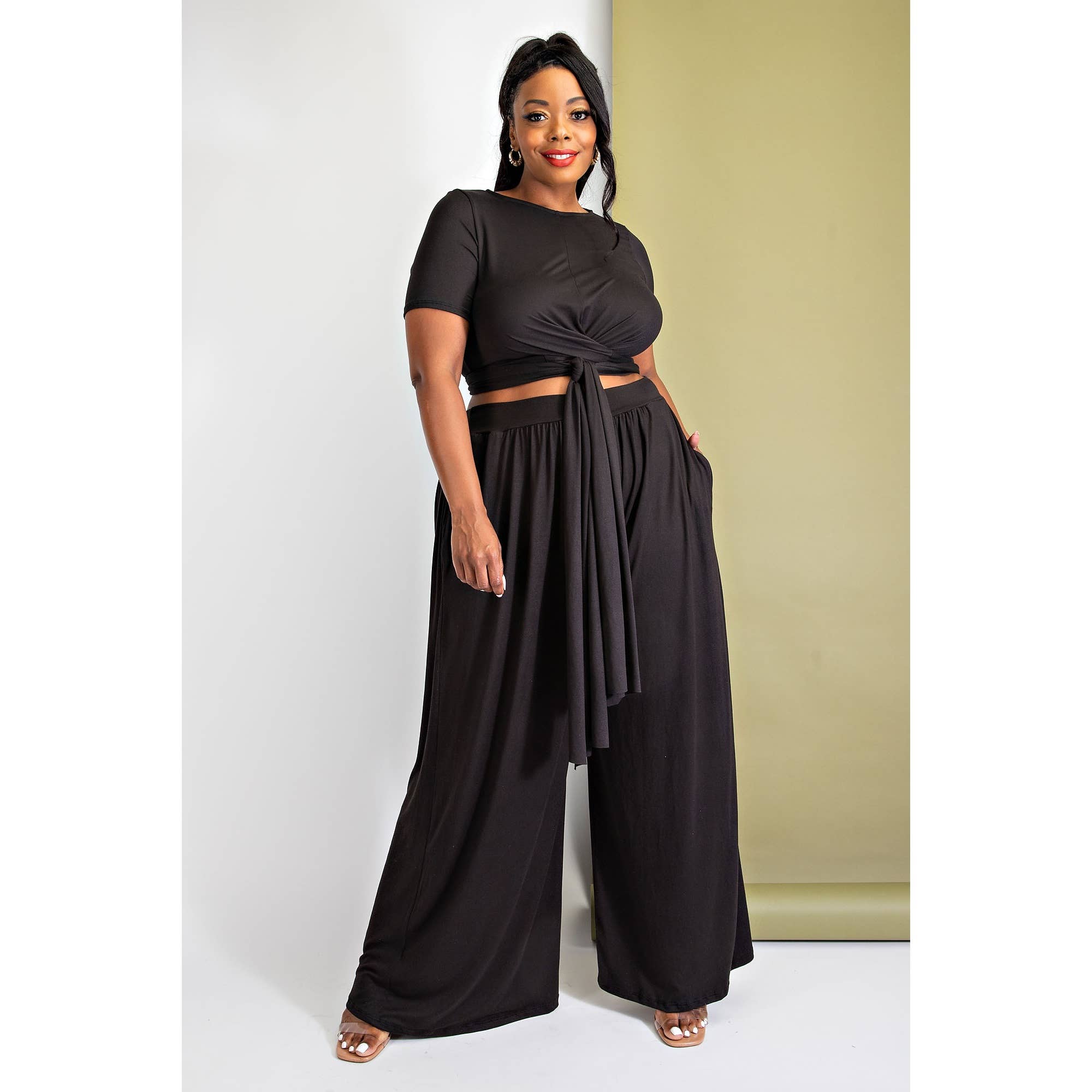 PLUS SIZE WRAP AROUND SHORT SLEEVE TOP N PANTS SET