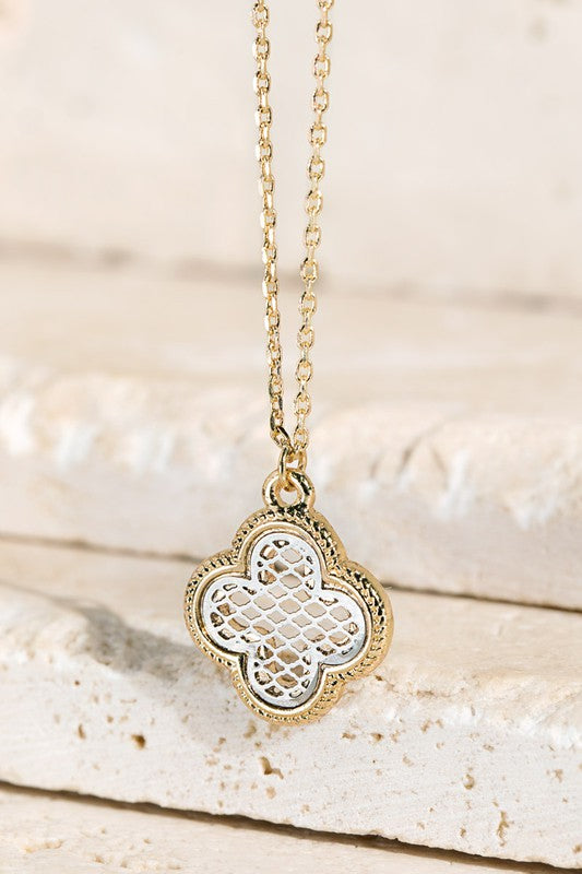 Gold/Silver Clover